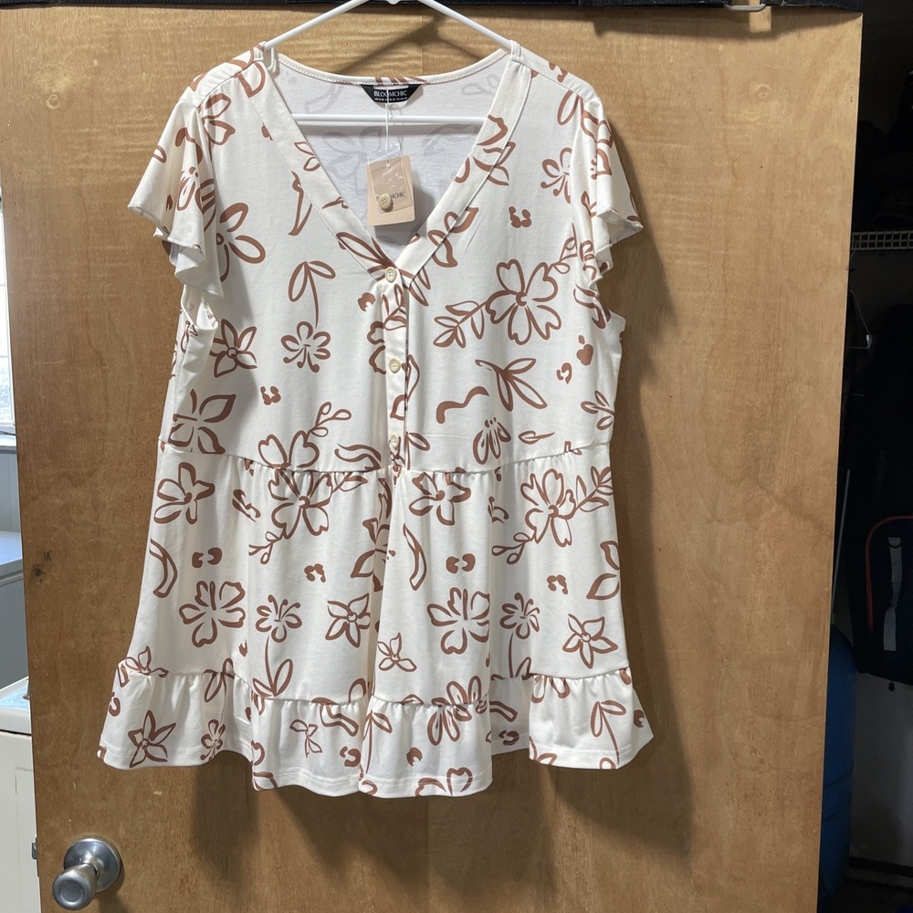 Bloomchic Womens‎ V Neck Shirt Short Sleeve Brown White Floral Size US 14-16 NWT